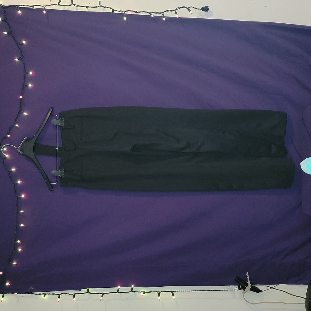 J.W. Black Dress Pants w/Belt - Picture 3 of 4